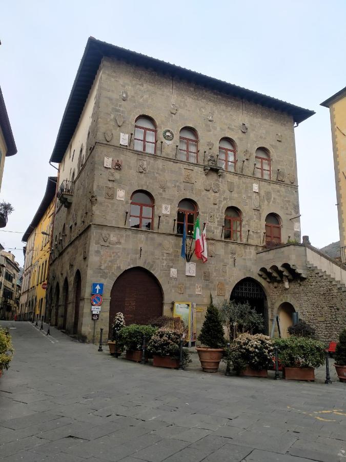 Casa Toscanella Pescia Bagian luar foto
